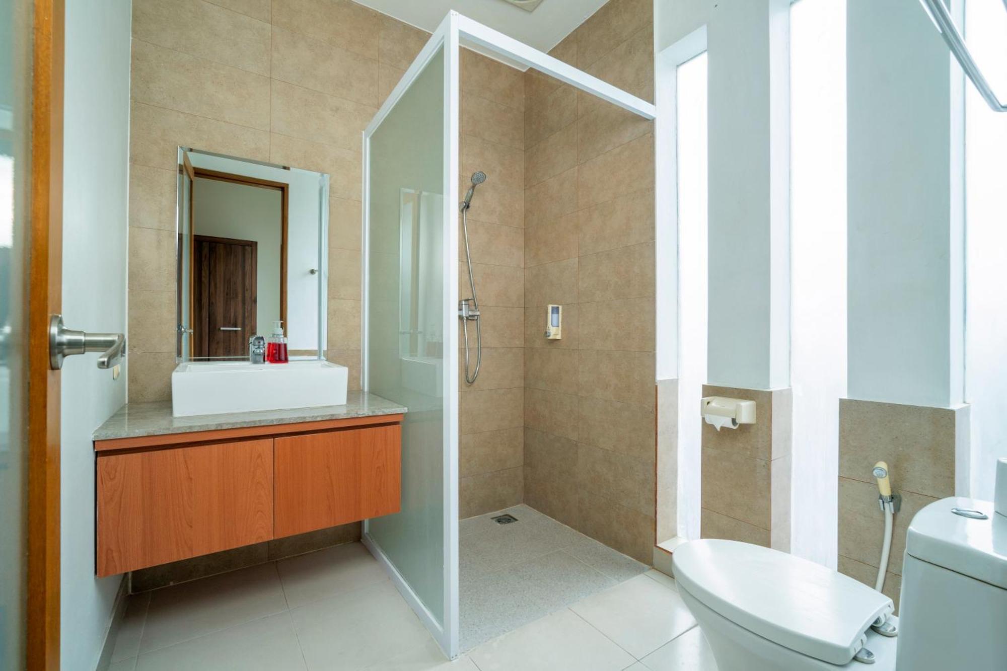 Oxy House Bali Hotel ซานูร์ ภายนอก รูปภาพ