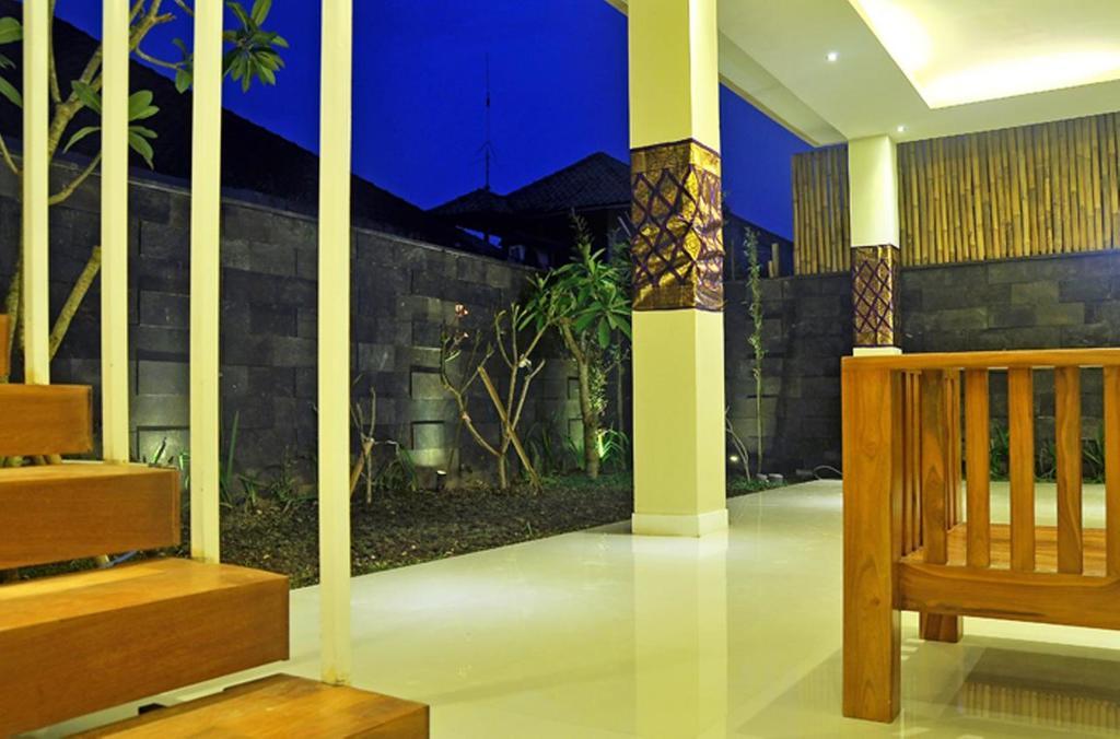 Oxy House Bali Hotel ซานูร์ ภายนอก รูปภาพ